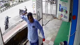 “When Yamraj is on lunch break”: This man’s narrow escape has twitter talking