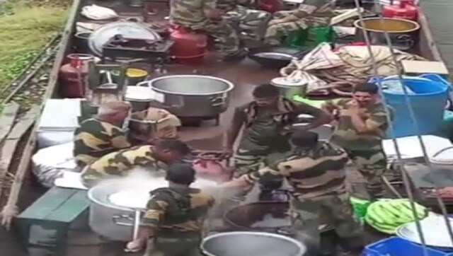 Video of military unit changing station leaves internet teary-eyed Video of military unit changing station leaves internet teary-eyed