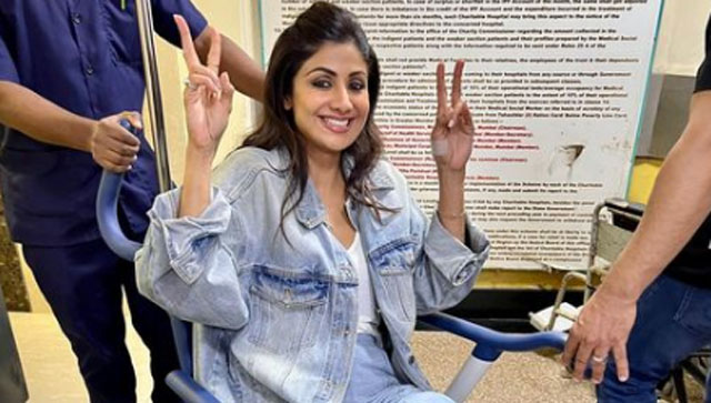 Shilpa Shetty injures herself, says she took the phrase 'break a leg' seriously Shilpa Shetty injures herself, says she took the phrase 'break a leg' seriously