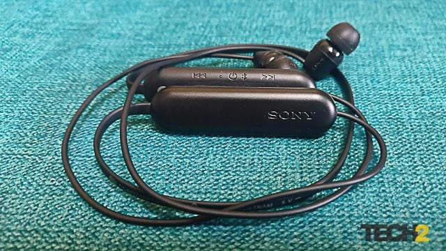 Sony WI-C100 Wireless Neckband Review: Good sound, battery