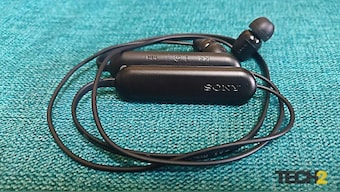Sony WI-C100 Wireless Neckband Review: Good sound, battery backup and nothing else