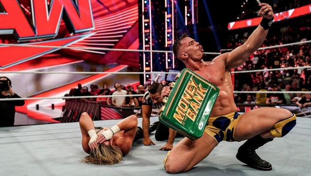 WWE Raw Results: Theory defeats Dolph Ziggler, Bobby Lashley successfully defends US Title