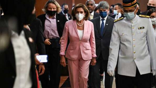 As Nancy Pelosi nears Taiwan, several Chinese warplanes fly close to median line of island nation