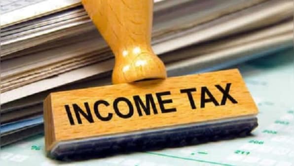 IT slaps Rs 37.5 lakh 'due' notice to daily wager in Bihar