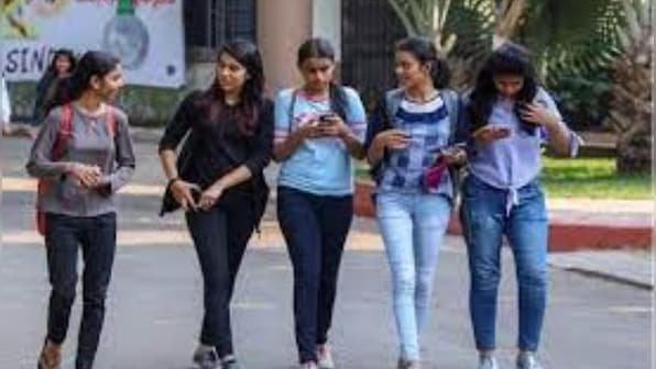 CUET-UG 4th phase: Students claim centres changing at last minute, seek clarity on retest