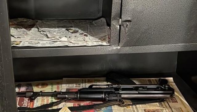 Illegal mining case: ED conducts fresh raids in Jharkhand; recovers two AK rifles Illegal mining case: ED conducts fresh raids in Jharkhand; recovers two AK rifles