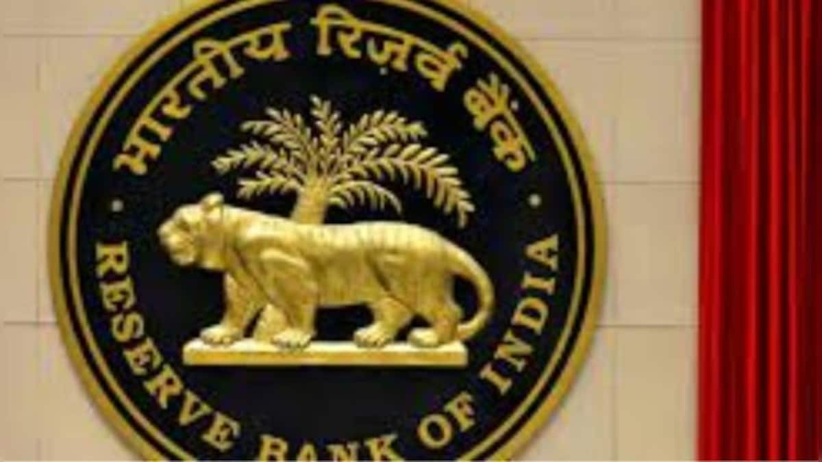 Escalation of geopolitical tensions biggest risk to India's growth outlook: RBI Monetary Policy Committee member