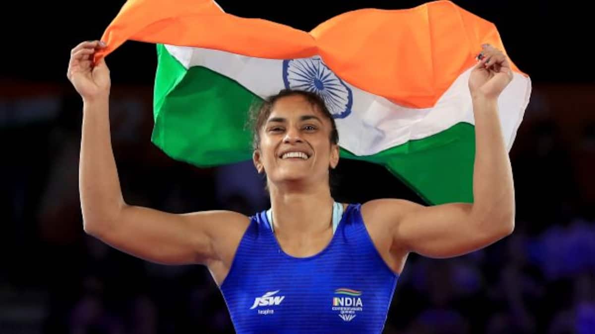 Wrestlers Vinesh Phogat and Sakshi Malik nominated for 'BBC Indian Sportswoman Of The Year