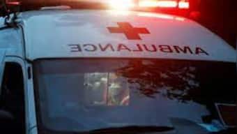 Woman gives birth outside PHC in Yavatmal; 3 medical personnel dismissed, 4 suspended