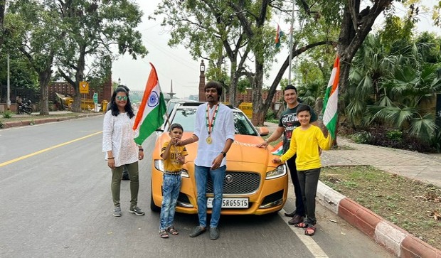 Watch: Youth from Gujarat revamps his car on "Har Ghar Tiranga" theme, spends Rs 2 lakh Watch: Youth from Gujarat revamps his car on "Har Ghar Tiranga" theme, spends Rs 2 lakh