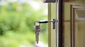 RBI lending rate hike — How to reduce interest burden while repaying home loan?