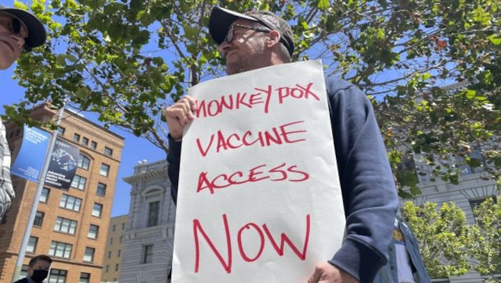UK: Monkeypox outbreak 'shows signs of slowing', but ambiguity on sustained decline persists