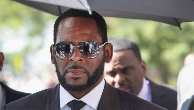 R. Kelly's lawyer gets a chance to question government witness R. Kelly's lawyer gets a chance to question government witness