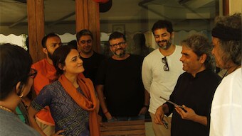 Radhika Madan wishes her maestro Vishal Bhardwaj on his birthday with a throwback picture