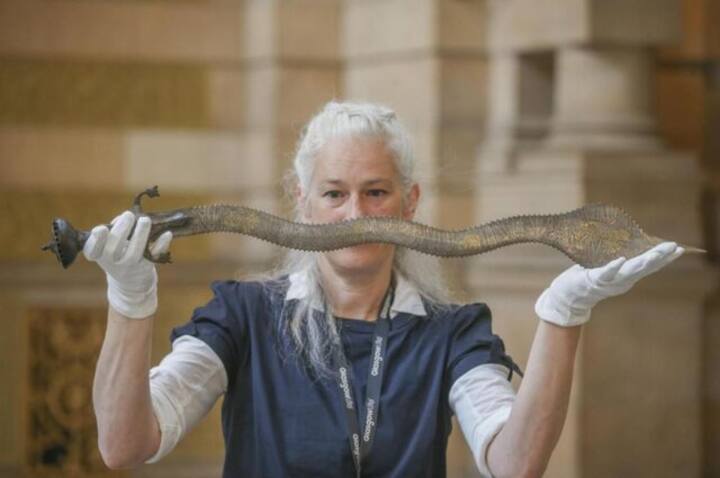 'First for a UK museum service': Glasgow holds ceremony to repatriate seven artefacts to India