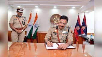 Former ITBP chief Sanjay Arora takes charge as Delhi Police commissioner