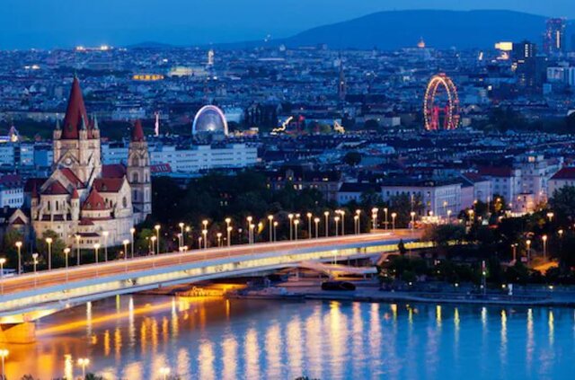 Austria's Vienna dims street lighting as energy prices soar amid Ukraine war Austria's Vienna dims street lighting as energy prices soar amid Ukraine war