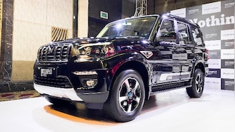 Mahindra Scorpio Classic makes official debut, comes as a slightly updated version of old-gen Scorpio