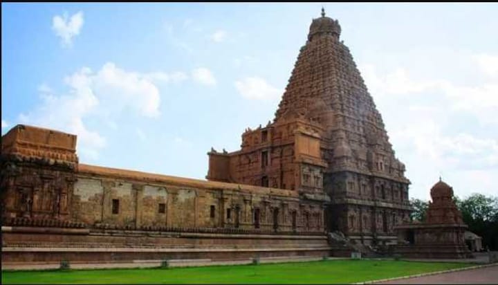 Why Hindus should not be obsessed with UCC and Section 295A, and instead seek liberation of temples