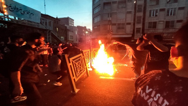 Iran: Gunshots fired as security forces confront protests over Mahsa Amini's death Iran: Gunshots fired as security forces confront protests over Mahsa Amini's death