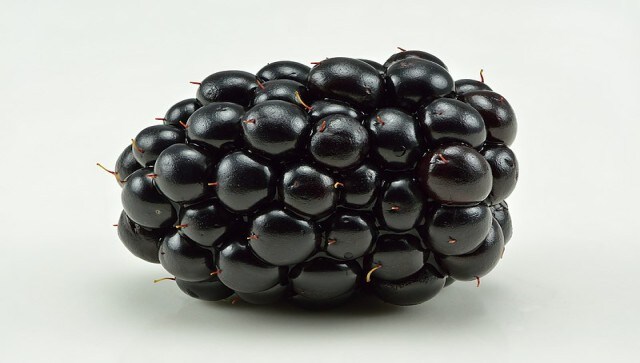 Berries, Sesame seeds and more: 5 ways to beat your sugar cravings Berries, Sesame seeds and more: 5 ways to beat your sugar cravings