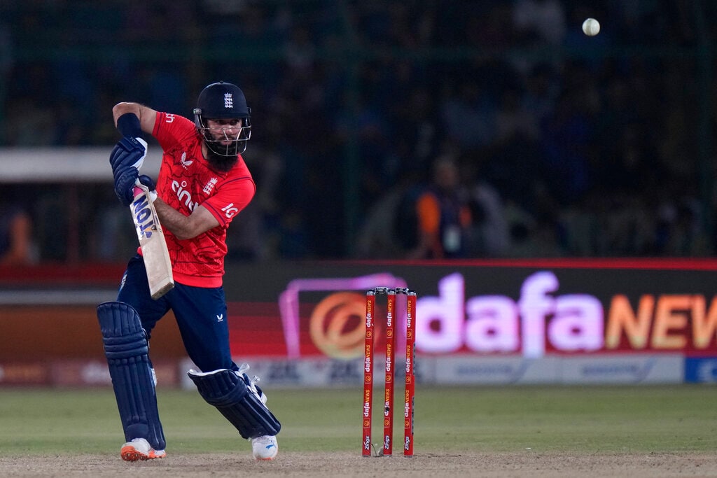 Earlier, England captain Moeen Ali, opting to bat first after winning the toss, scored 23-ball 55 coming at number six to take England to 199 for 5 in 20 overs. AP