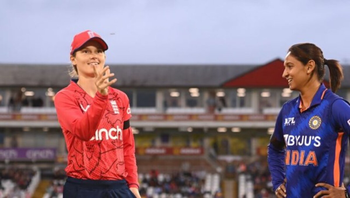 India Women vs England Women Highlights, 3rd T20I: India deny England a  clean sweep with five-wicket victory - The Times of India