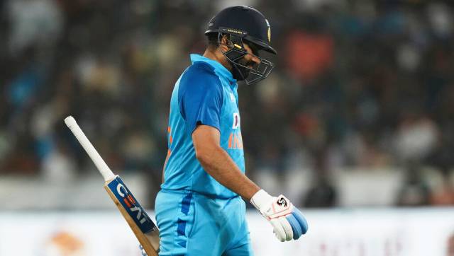 Indian openers Rohit Sharma (17) and KL Rahul (1) misfired in the chase as India were down to 30-2 inside the powerplay. AP