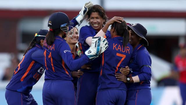 Jhulan Goswami also picked two wickets during the match of Alice Capsey and Kate Cross