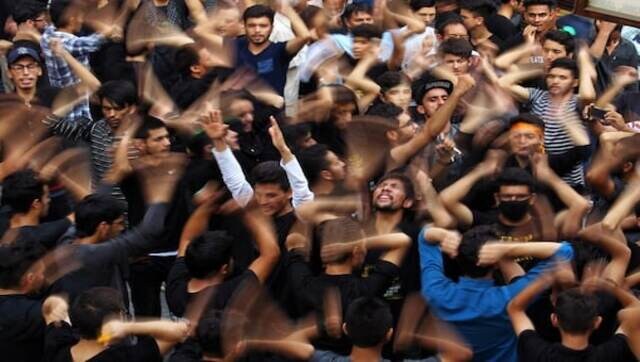 Pakistan: 13 injured in attack on Shia procession in Sialkot Pakistan: 13 injured in attack on Shia procession in Sialkot
