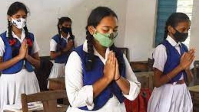 Ranchi: Muslim youth barge in school with firearms, tell Hindu girls to be their friends or get kidnapped Ranchi: Muslim youth barge in school with firearms, tell Hindu girls to be their friends or get kidnapped