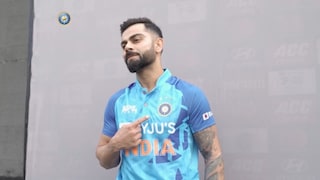 Tomar conciencia Oscurecer Restricción Watch: Team India players show off their new jersey in a headshot session -  Firstcricket News, Firstpost