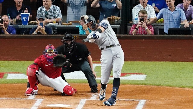Aaron Judge blasts 62nd home run to beat Roger Maris's 61-year record Aaron Judge blasts 62nd home run to beat Roger Maris's 61-year record