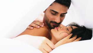 Sayani Gupta Sex Videos - Four More Shots Please!: Sayani Gupta shares collage from different scenes