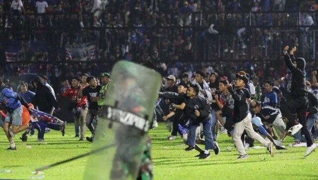 Indonesia policeman jailed over football stadium crush Indonesia policeman jailed over football stadium crush