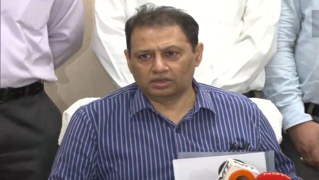 NCB seizes Rs 120 crore worth drugs from Mumbai and Gujarat, former Air India pilot among six arrested NCB seizes Rs 120 crore worth drugs from Mumbai and Gujarat, former Air India pilot among six arrested
