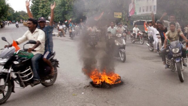 West Bengal: Bombs hurled at Trinamool Congress leader, relatives beaten up West Bengal: Bombs hurled at Trinamool Congress leader, relatives beaten up