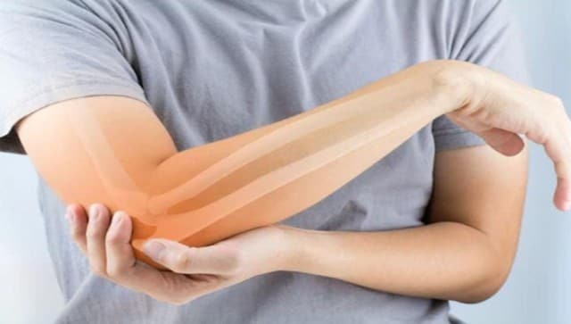 What are the signs and symptoms of silent bone disease