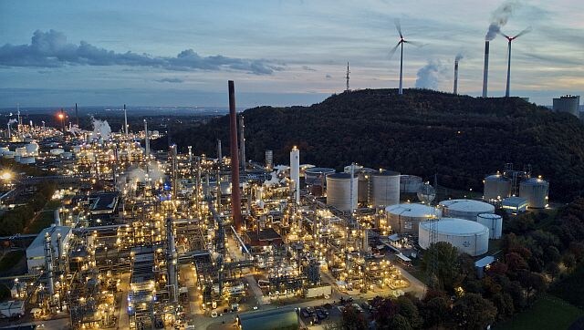 G7 under pressure to demonstrate its cohesion for fossil fuel pledges at Japan climate talks