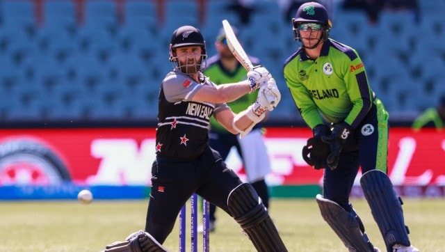 New Zealand's Kane Williamson bats during the T20 World Cup cricket match between New Zealand and Ireland in Adelaide, Australia, Friday, Nov. 4, 2022. (AP Photo/James Elsby)