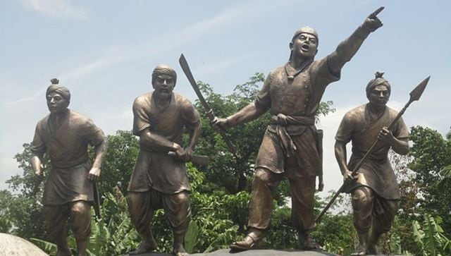 Who was Lachit Borphukan, the legendary Ahom general, whose 400th birth anniversary celebrations will be held in Delhi?