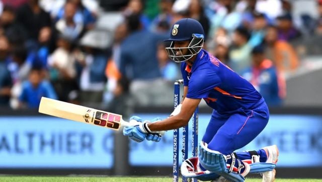 IND vs NZ: Washington Sundar’s blitzkrieg helps India cross 300 in 1st ODI; Twitter reacts – Firstcricket News, Firstpost