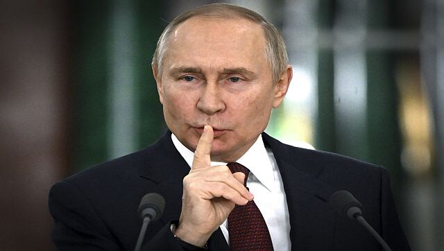 Vladimir Putin backs plan to set up military training centres in Belarus Vladimir Putin backs plan to set up military training centres in Belarus