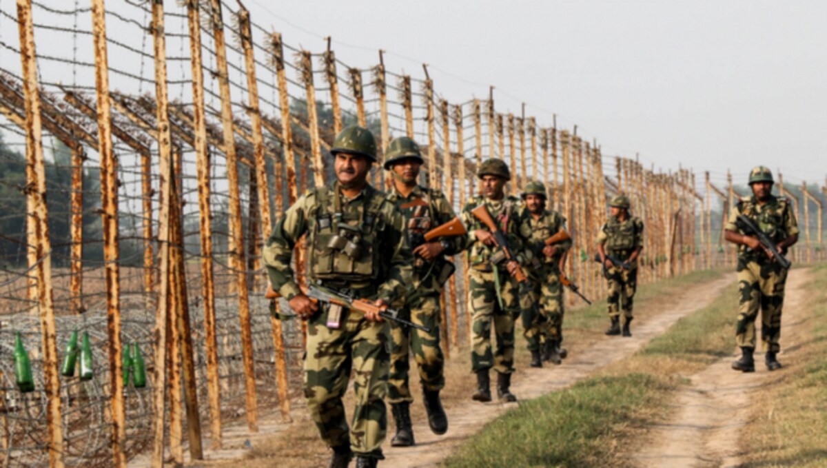 Chinese 'military bunkers' spotted along disputed border with