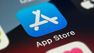 How will Apple help IT manage third-party app stores?