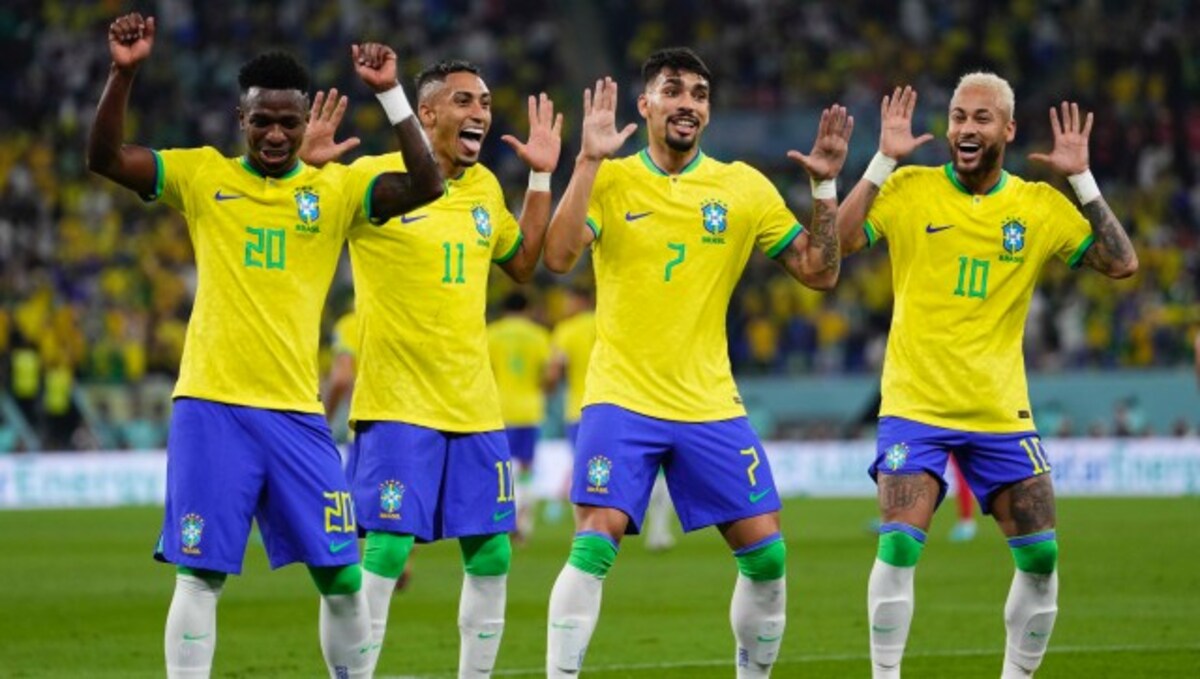 Brazil criticizes triumphant soccer team for refusing to wear