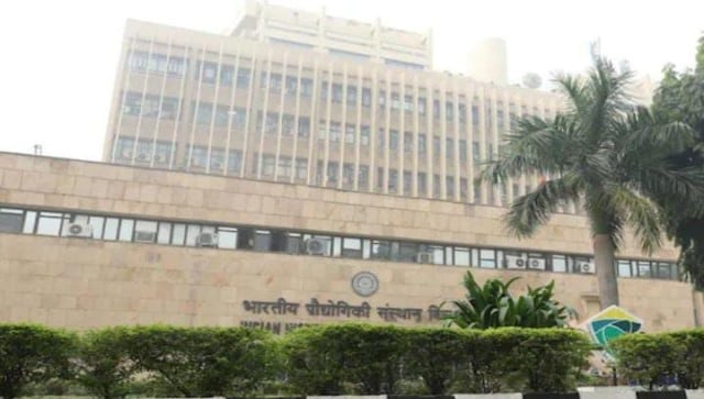 Top Two IITs: IIT Delhi Vs IIT Bombay