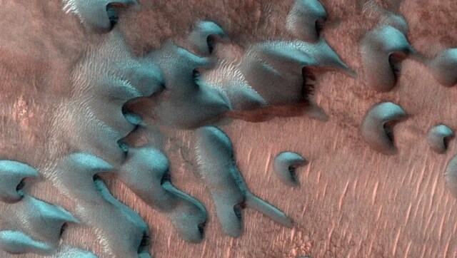 NASA shares images of the ‘Winter Wonderland’ Mars becomes as temperatures dip 123 degrees below zero