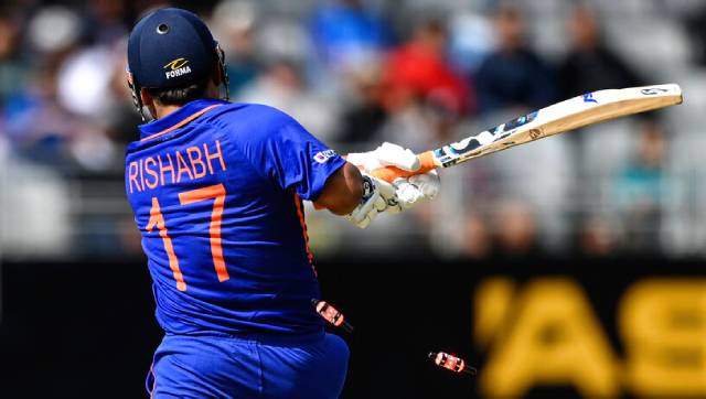‘He is still on thin ice’: Ex-India cricketer makes stern remark on Rishabh Pant