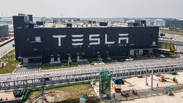 Tesla plans on running its Shanghai plant at reduced capacity in 2023, fearing an economic slowdown- Technology News, Firstpost